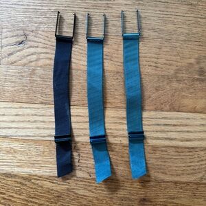 Whoop 4.0 Black and Teal Straps and external battery pack